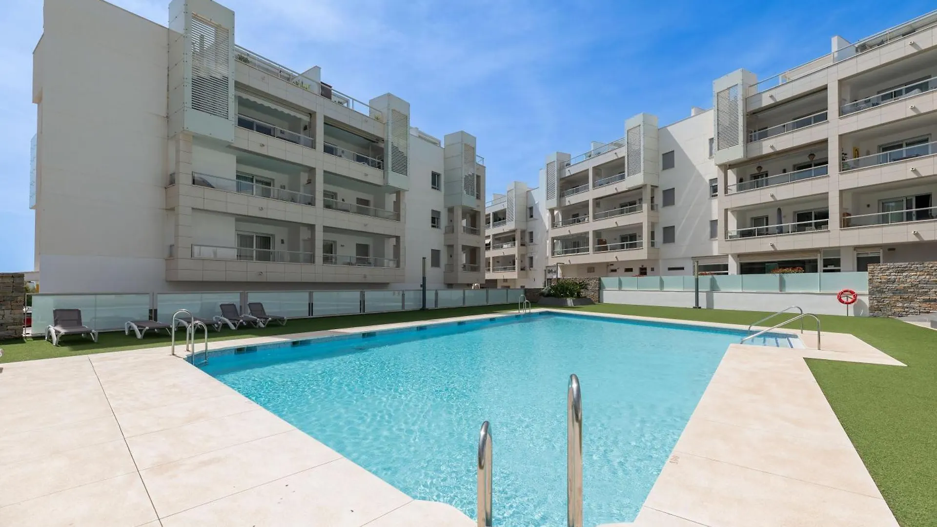 Acogedor Apartamento 2 Dormitorios Marbella Spain